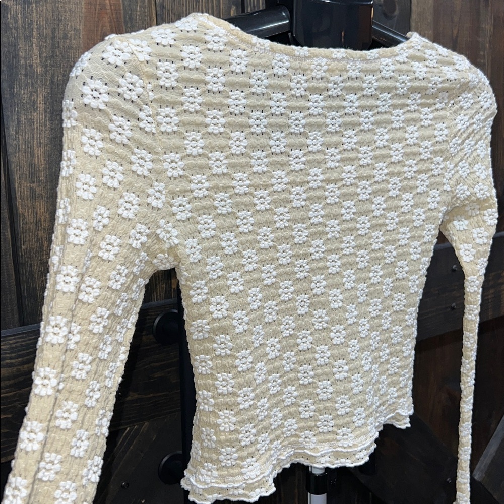 Promesa Eyelet Floral Crop Top S Long Sleeves Ruffle Boho Chic Cream Coquette - Picture 9 of 12